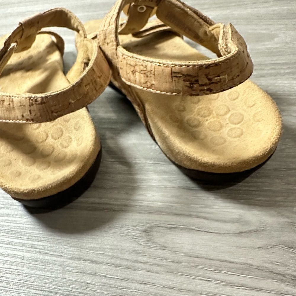 VIONIC SANDALS SIZE 7 - Picture 4 of 6